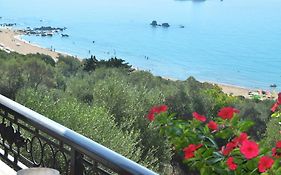 Luxury Loft Apartment With Pool - Pelekas Beach, Corfu