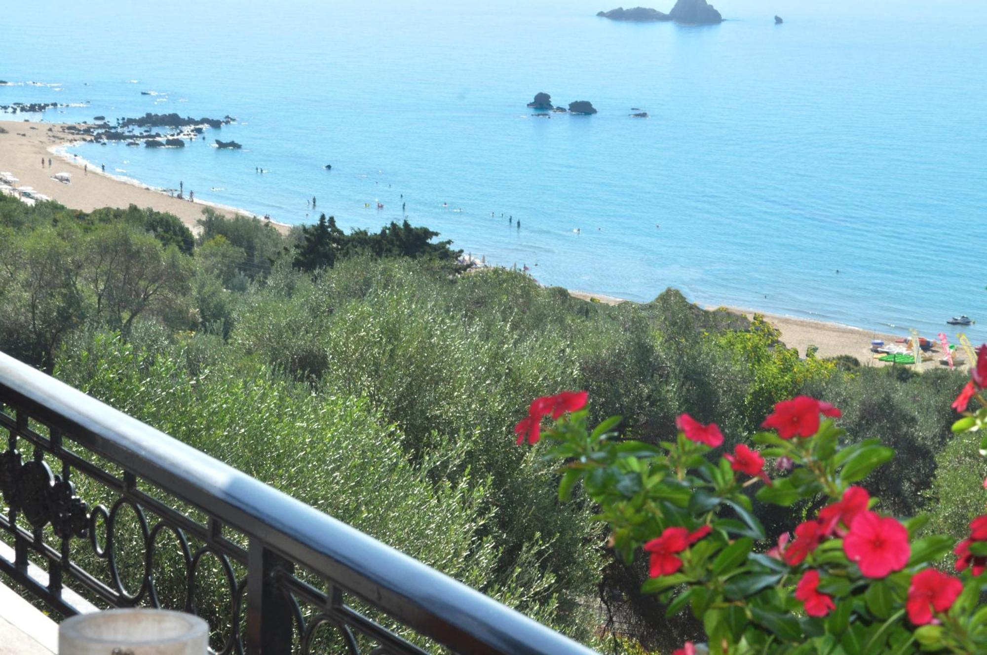 Luxury Loft Apartment With Pool - Pelekas Beach, Corfu Zewnętrze zdjęcie