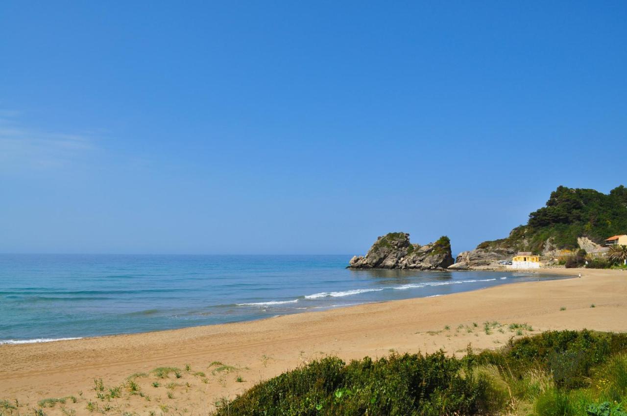 Luxury Loft Apartment With Pool - Pelekas Beach, Corfu Zewnętrze zdjęcie