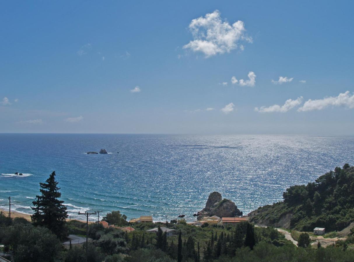 Luxury Loft Apartment With Pool - Pelekas Beach, Corfu Zewnętrze zdjęcie